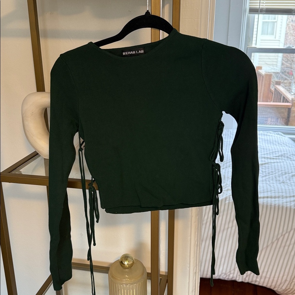 Rehab Lab Green Lace-Up Long Sleeve Crop Top | Medium